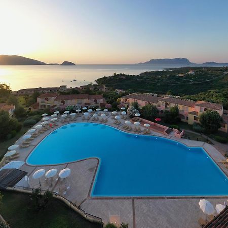Voi Colonna Village Golfo Aranci Exterior foto