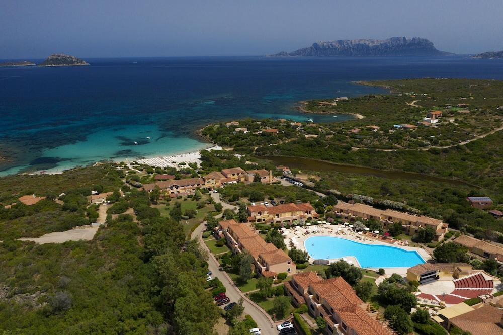 Voi Colonna Village Golfo Aranci Exterior foto
